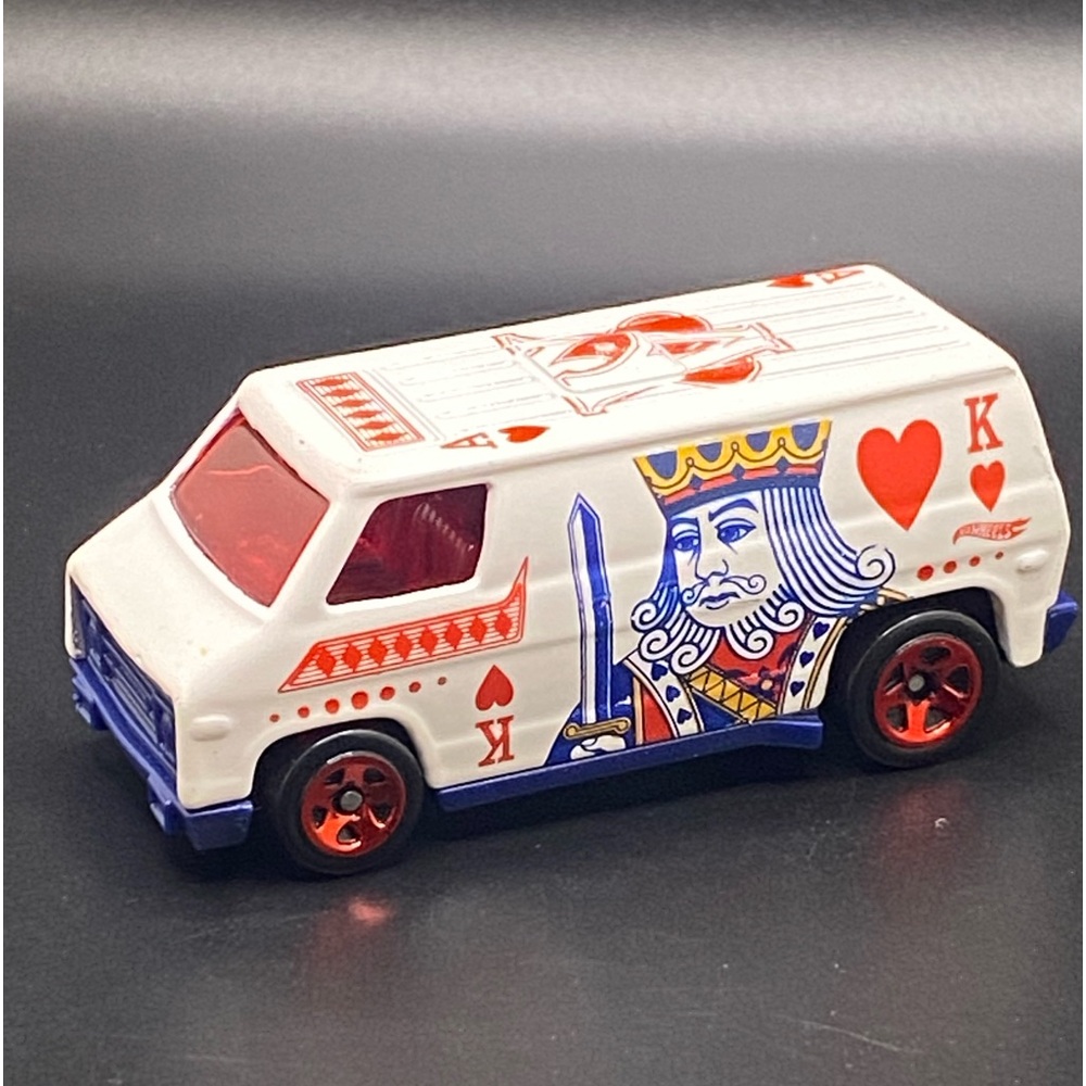 Hot Wheels King of Hearts 1974 Chevy Super White Van With Red Rims